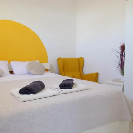 Spacious With Free Private Parking Apartman *