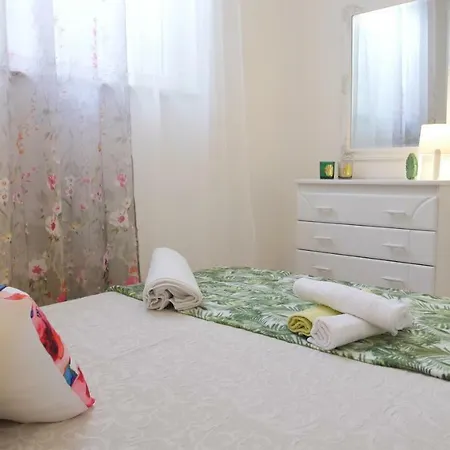 Apartment Spacious With Private Parking *